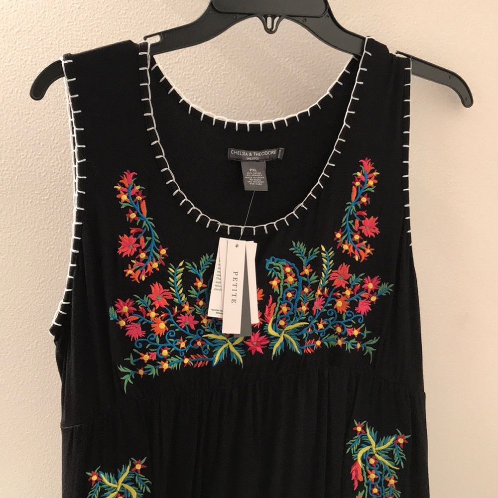 Embroidered colorful lounging shift dress